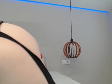 alyssaneon