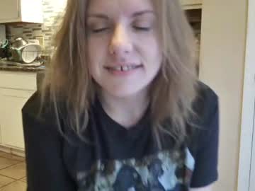 tinywithtiddies